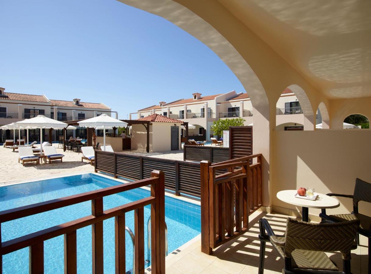 Roda Beach Resort & Spa Ngoại thất bức ảnh